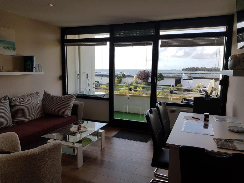 Appartement Mit Balkon Und Meerblick Fehmarn Bagian luar foto